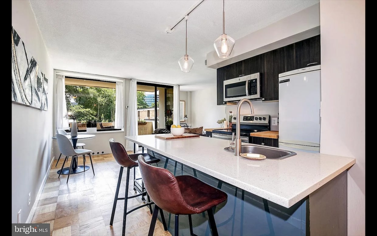 Primary Photo - 430 M St SW