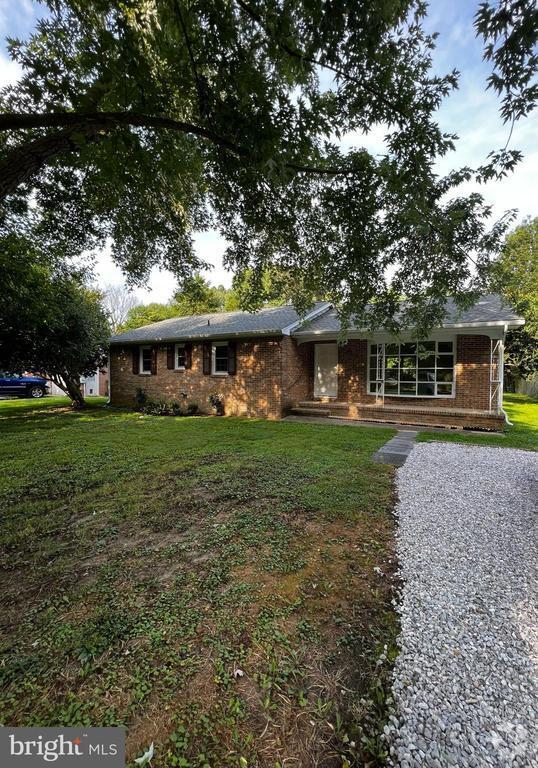 Building Photo - 241 Brookwood Ave