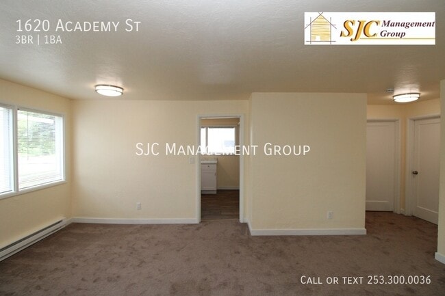 Foto del edificio - 1620 Academy St