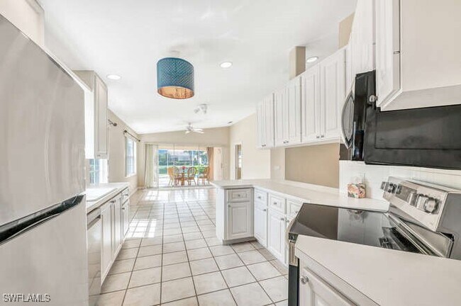 Foto del edificio - 4986 Ventura Ct