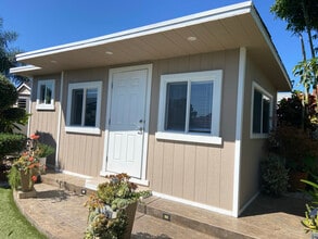 Building Photo - 13130 Ridgedale Dr