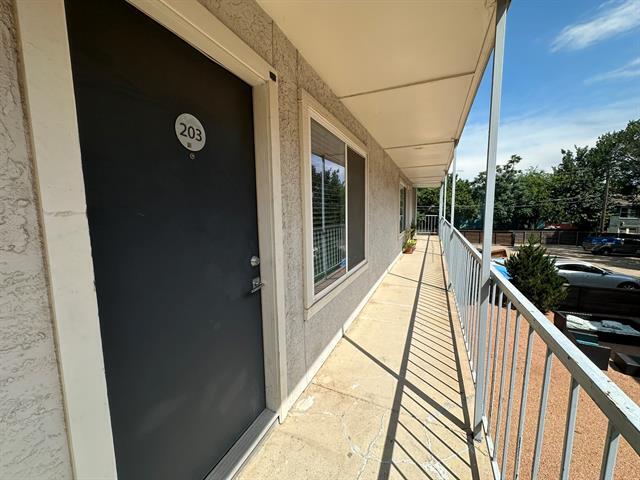 Foto del edificio - 5408 Reiger Ave