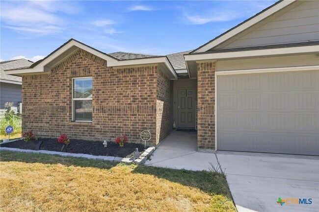 Foto del edificio - 1261 Lindsey Dr