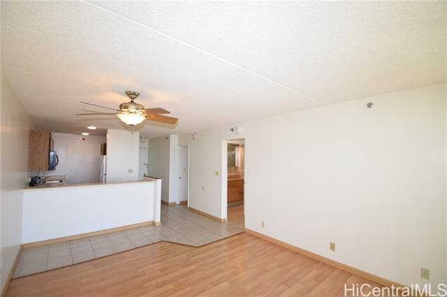 Building Photo - 98-402-402 Koauka Loop