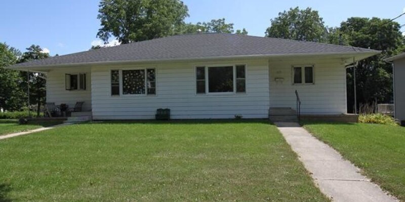Primary Photo - 315-317 S Prince St