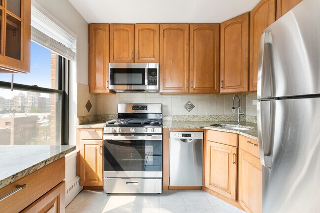 Foto del edificio - 5858 N Sheridan Rd
