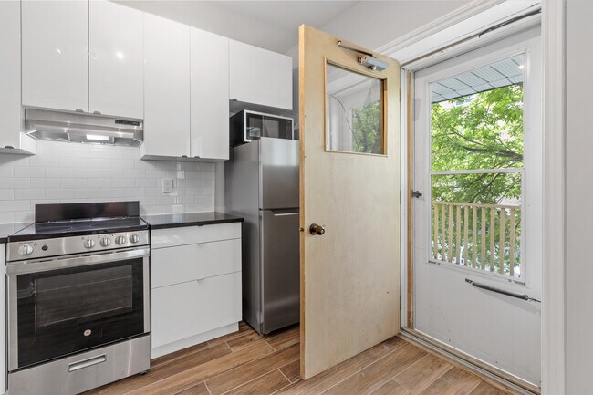 Photo du bâtiment - 139 Stewart St