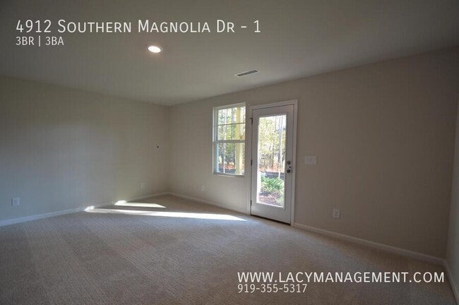 Building Photo - 4912 Southern Magnolia Dr