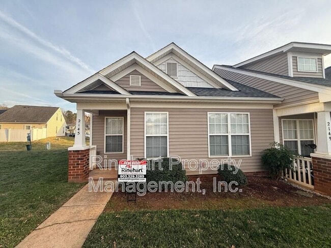 Photo - 2145 Pavilion Ct House