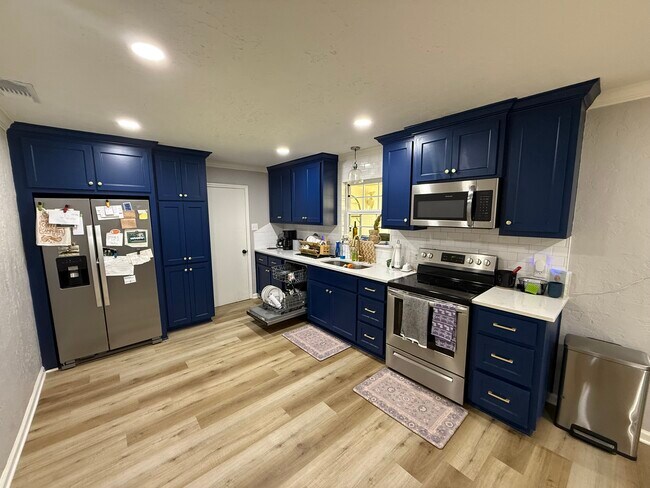 Foto del edificio - 213 Lafayette Blvd