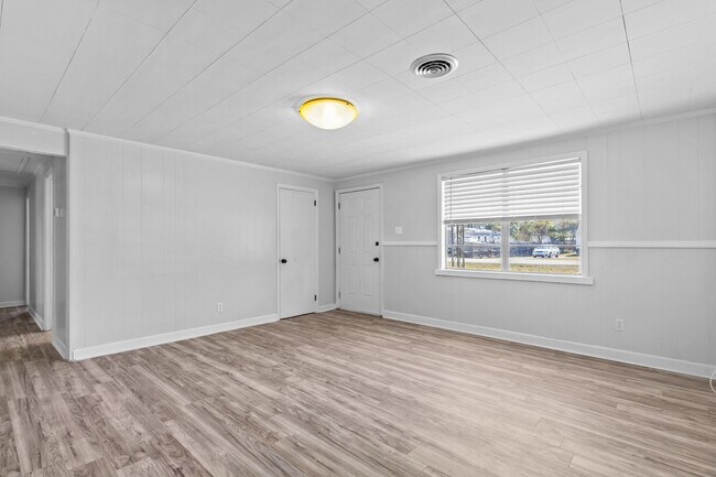 Foto del edificio - 404 Pine St