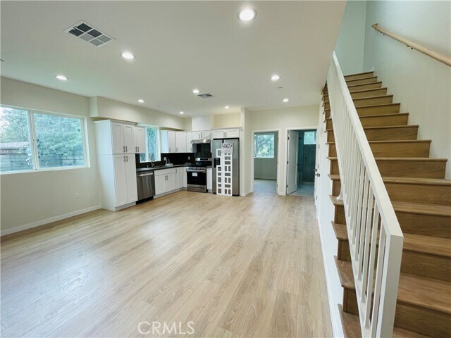 Building Photo - 6747 Atoll Ave
