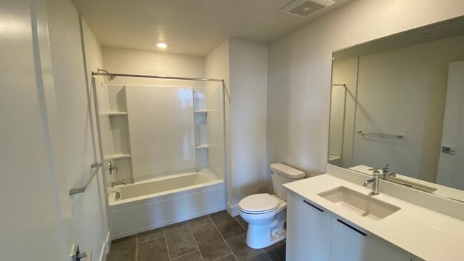 Foto del edificio - 3698 Vision Cmn