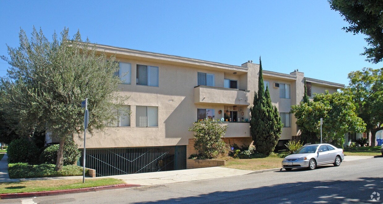 Foto del edificio - 11002-11010 Rose Ave