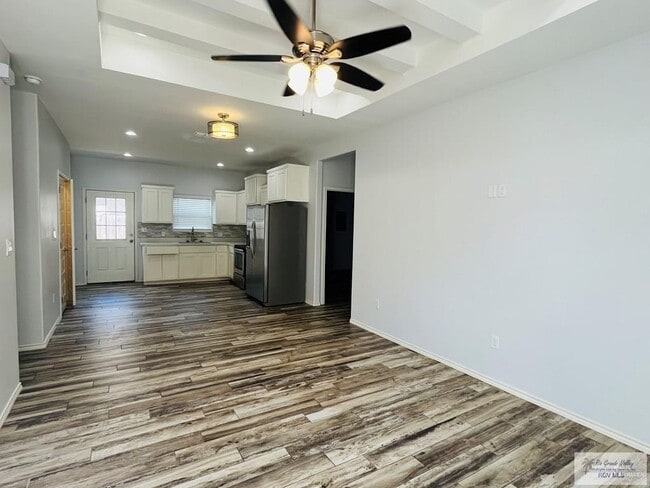 Foto del edificio - 16 Carlisle Ave