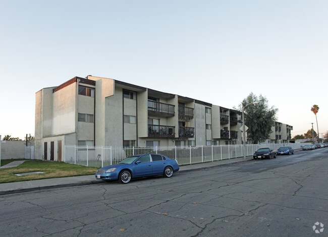 Primary Photo - Le Concorde