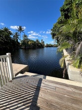 Building Photo - 1814 E Oakland Park Blvd