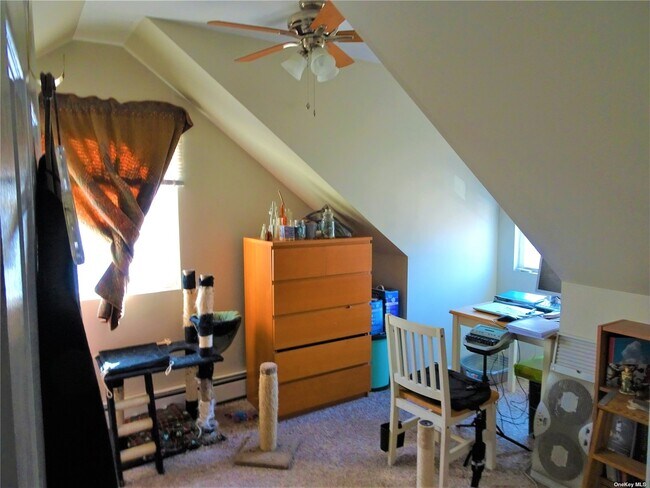 Building Photo - 61 Whittier Dr