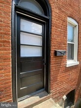 Building Photo - 519 S Prince St