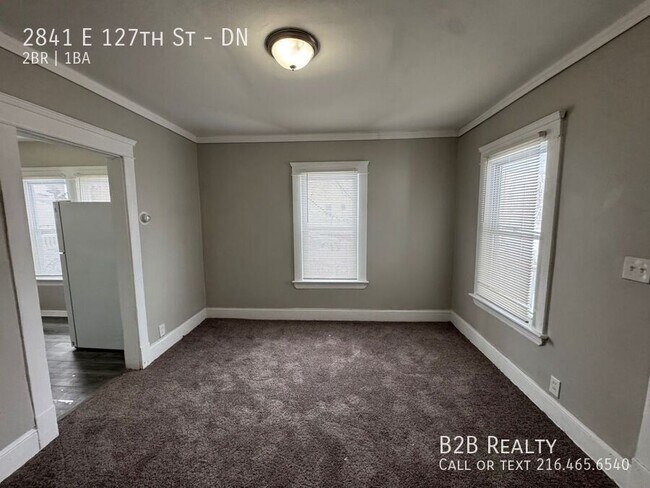 Building Photo - 2841 E 127th St