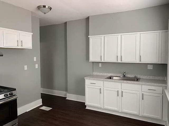 Foto del edificio - 325 N 7th St