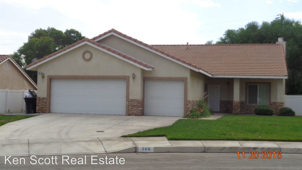 Foto principal - 366 Coyote Dr