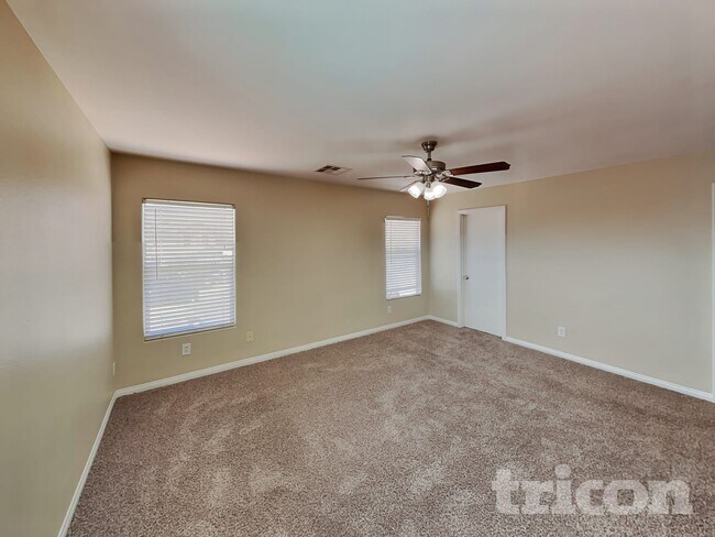 Foto del edificio - 3968 E Spruce Fern Ln