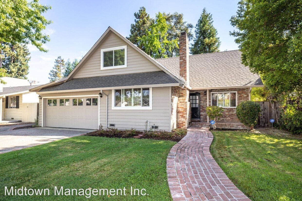 Primary Photo - 3 br, 3.5 bath House - 3378 St. Michael Drive