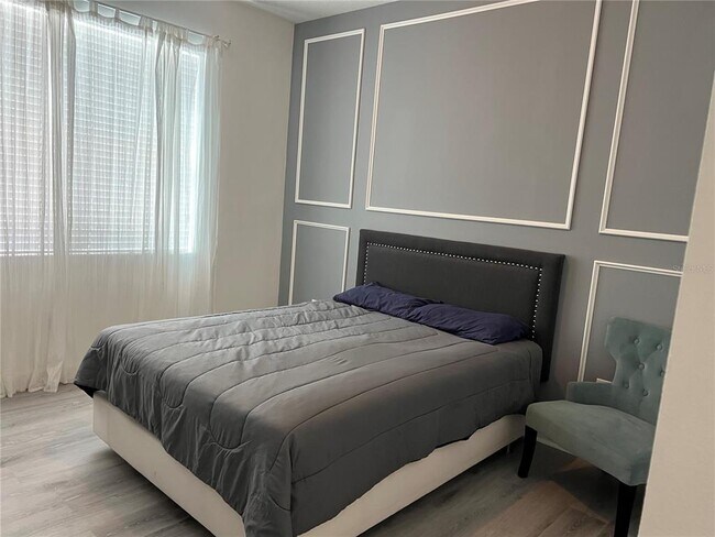 Foto del edificio - 4715 Sleepy Hollow Dr