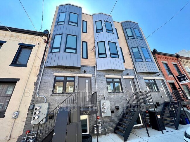 Building Photo - 2632 Manton St