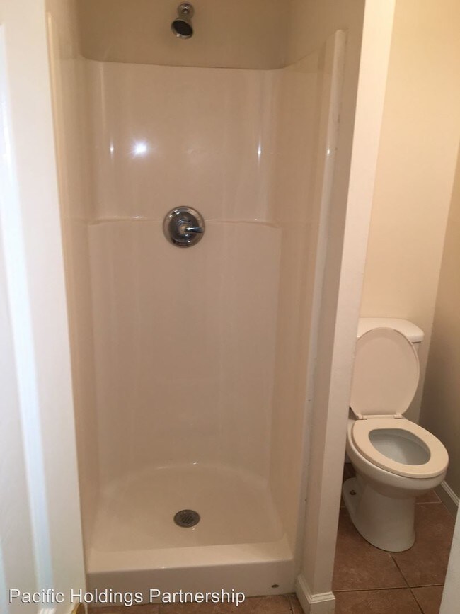 Foto del edificio - 2 br, 2 bath House - 3223 Strawberry Lane