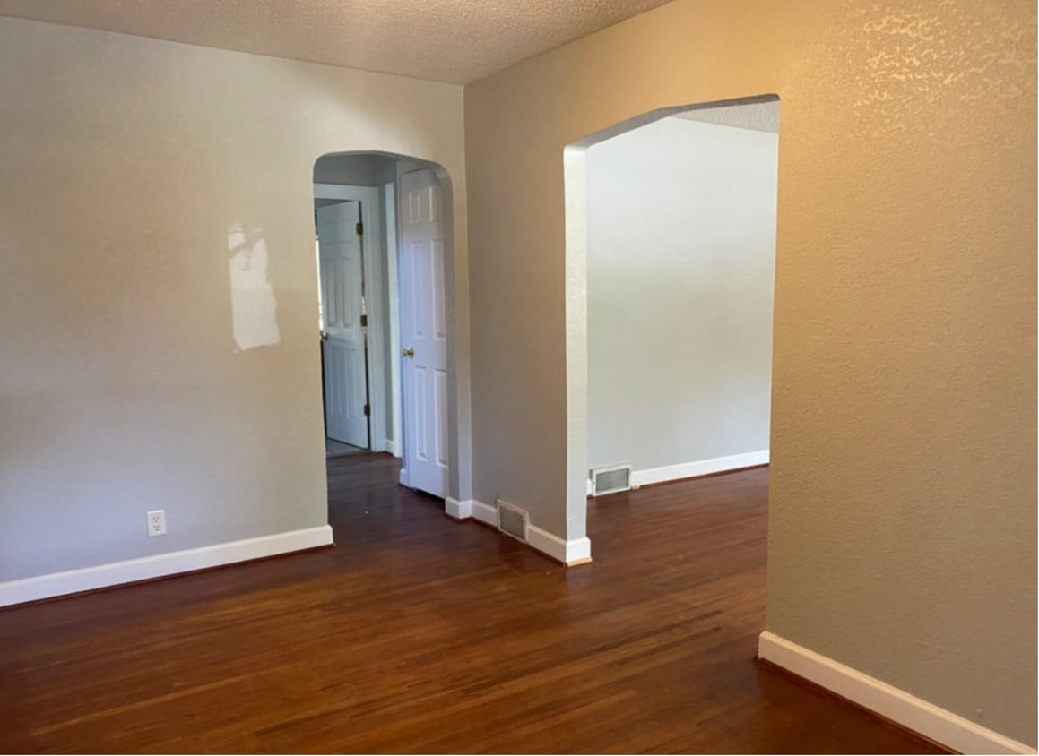 Foto del edificio - 1033 Blair Ave