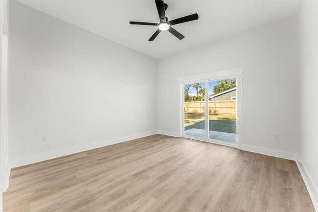 Foto del edificio - Lagoon Oaks