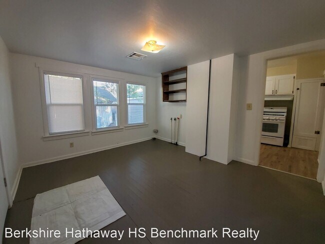Foto del edificio - 3 br, 1 bath House - 512 W Wallace St