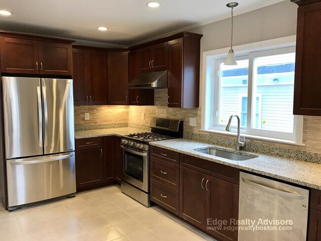 Photo - 129 Brooks St Apartment