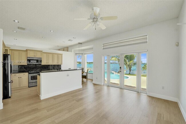 Foto del edificio - 2339 NW 195th Ave