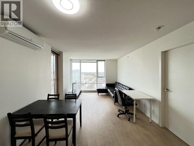 Building Photo - 7988 Ackroyd Rd