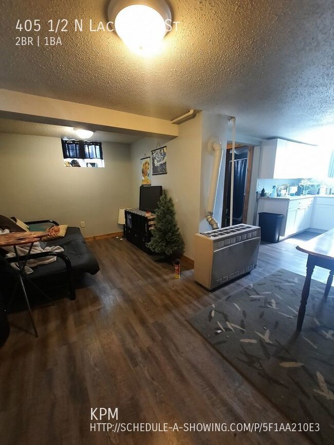 Building Photo - 2 BED | 1 BATH | BASEMENT APARTMENT | NORTH