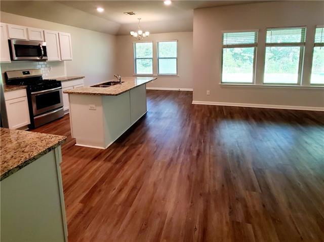Foto del edificio - 42439 Evangeline Dr