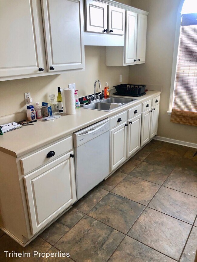 Building Photo - 2 br, 2 bath House - 716 Whippoorwill Dr