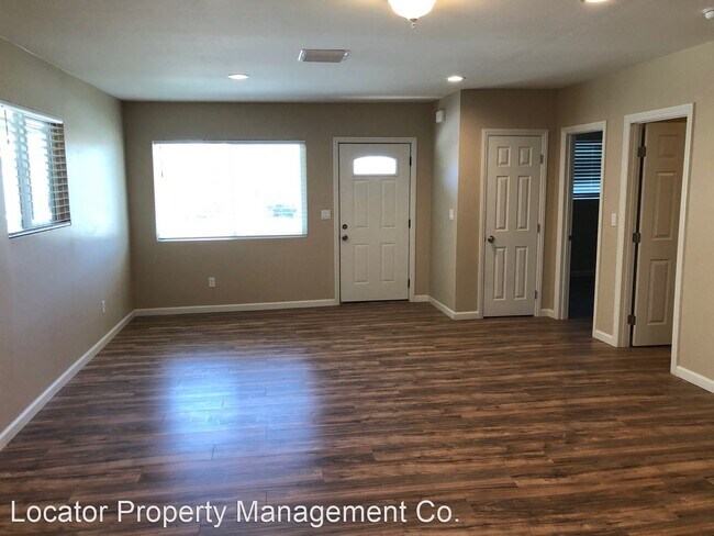 Building Photo - 3 br, 1 bath House - 2304 Pictoria Dr