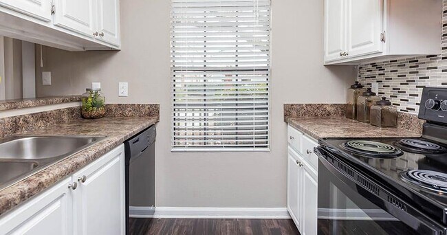 Foto del edificio - Bradford Pointe