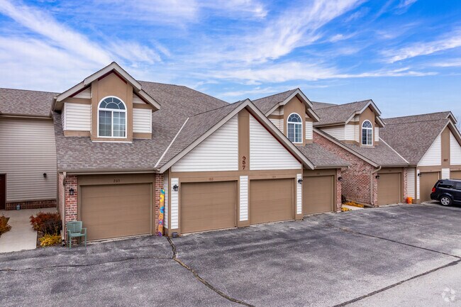 Foto del edificio - Hunters Ridge Apartments