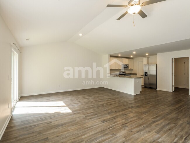 Building Photo - 1006 Jt Westfield Dr