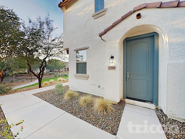 Foto del edificio - 12569 W Lindbergh Dr