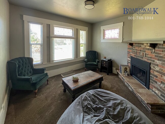 Foto del edificio - Cozy Private Bedroom in House Share