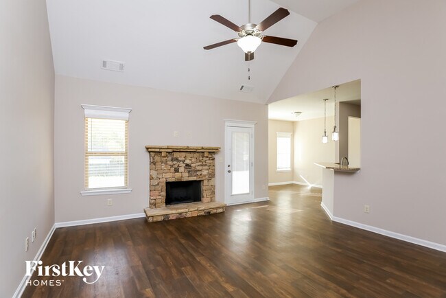 Building Photo - 1751 Tugalo Dr