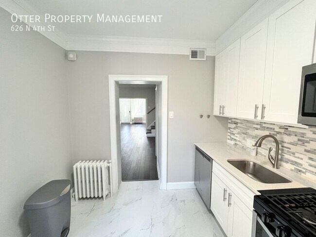 Foto del edificio - 3BR/1.5BA Northern Liberties home with Bon...