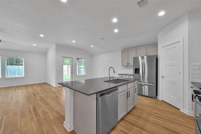 Building Photo - 14213 Wonder Lake Ln