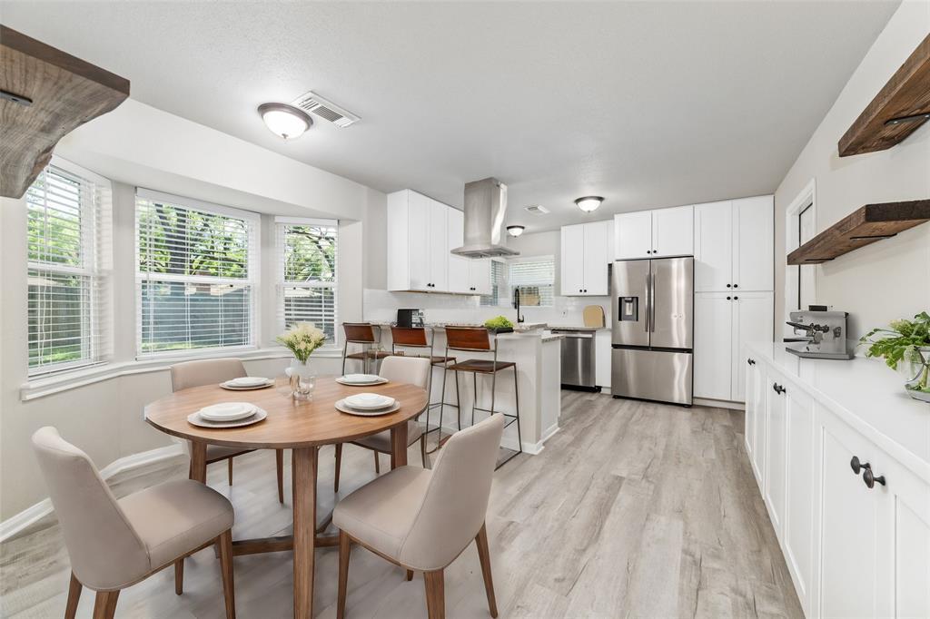 Primary Photo - 10647 Hazelhurst Dr